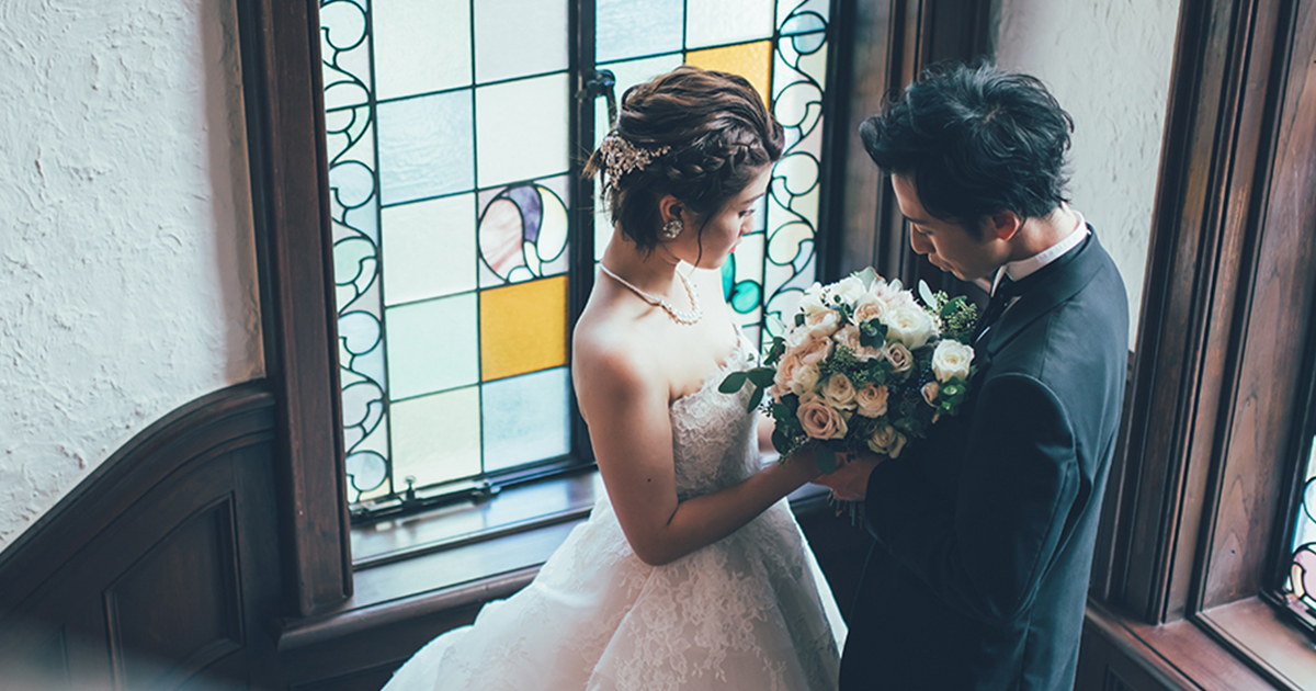 結婚式CD まとめ売り　オープニングムービー　エンドロール　プロフィールムービー スマホだけOK】エンドロール テンプレート「スノウ」 | プロフィール